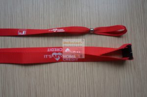 dây đeo thẻ màu đỏ poly nylon satanh in nhiệt in cao su cao cấp