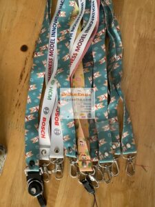 dây đeo thẻ sinh viên học sinh in chuyển nhiệt