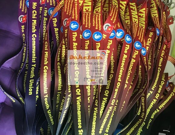 sản xuất dây đeo thẻ sinh viên học sinh sự kiện hội nghị event